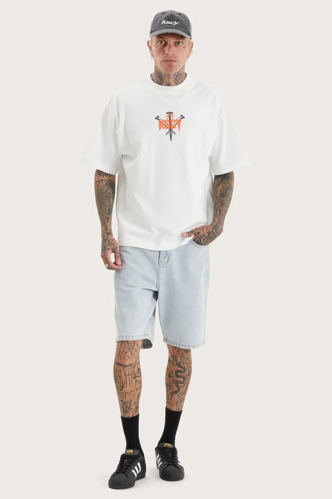 Attached Street Tee Natural White