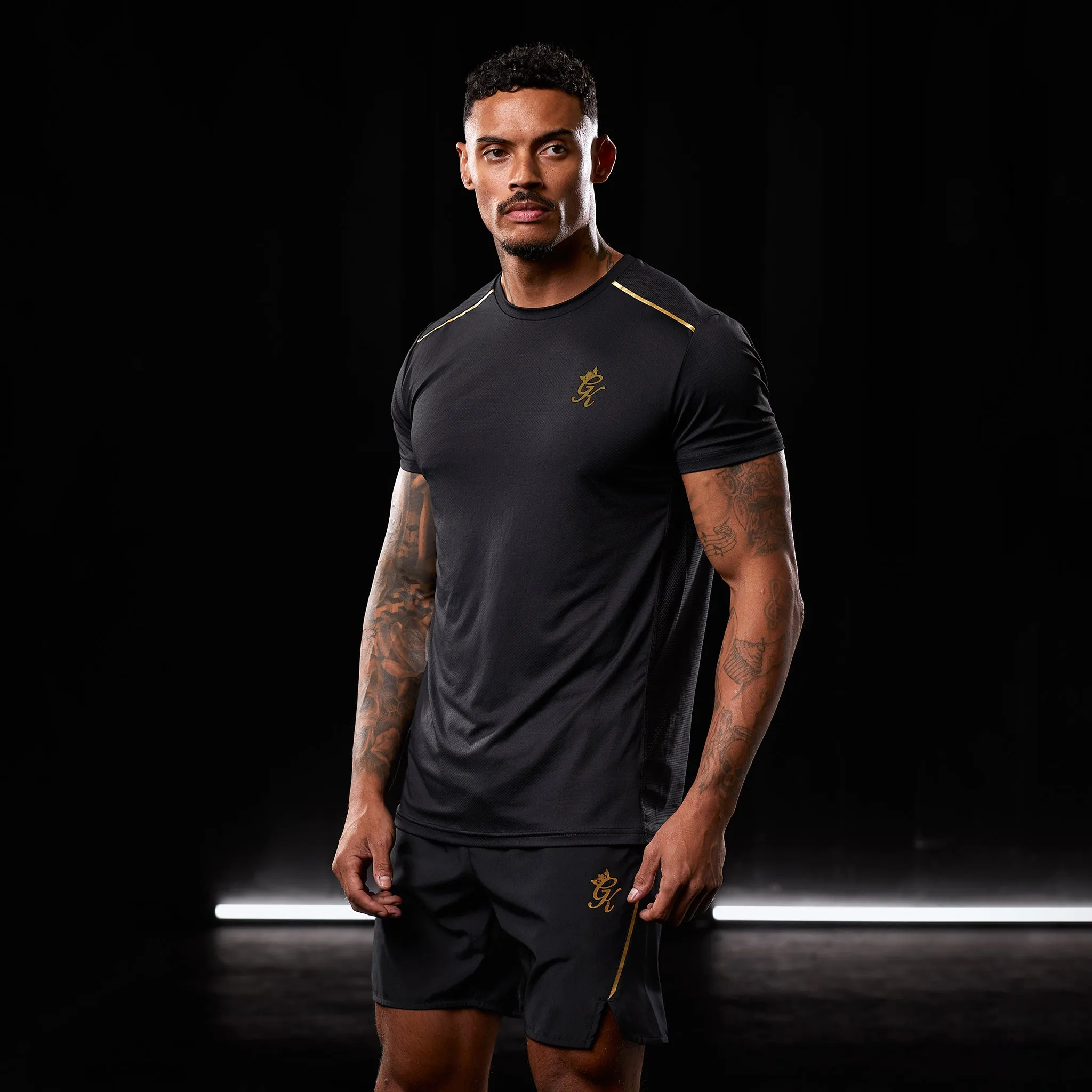 Gym King Flex Tee - Black/Gold