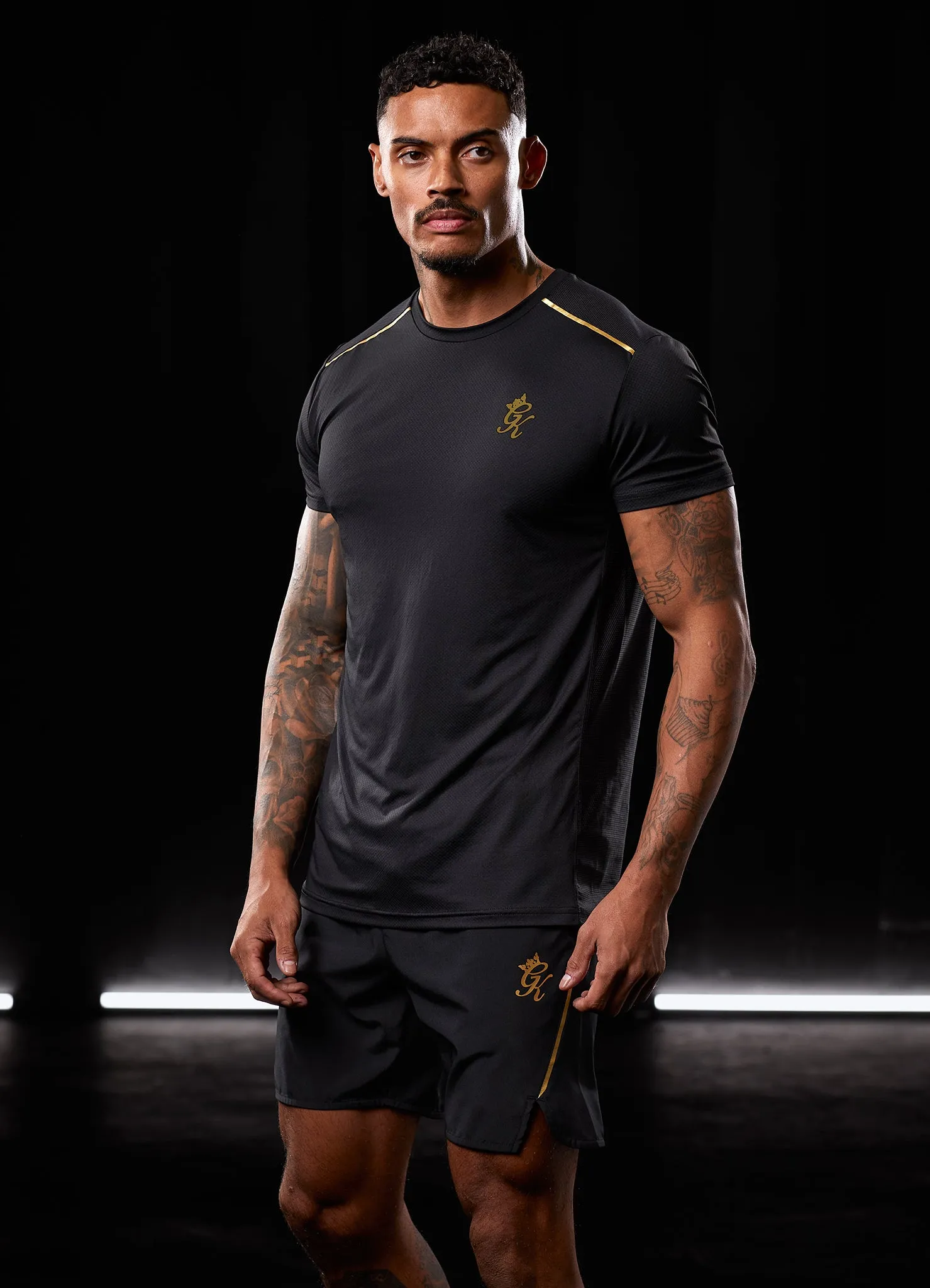 Gym King Flex Tee - Black/Gold