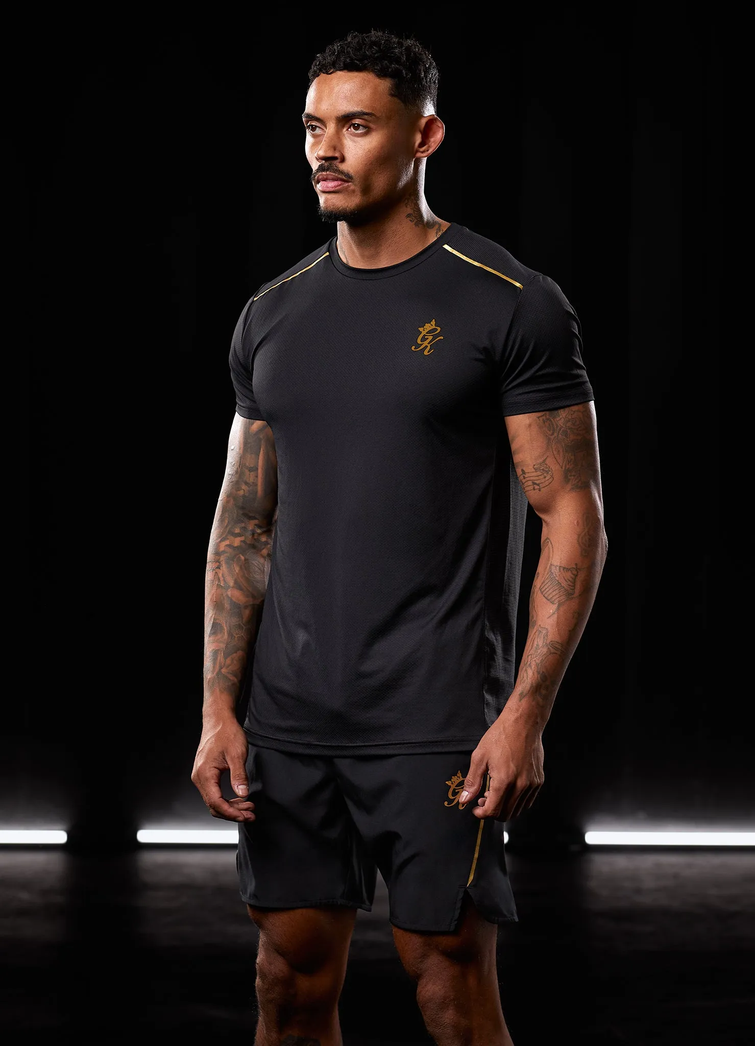 Gym King Flex Tee - Black/Gold