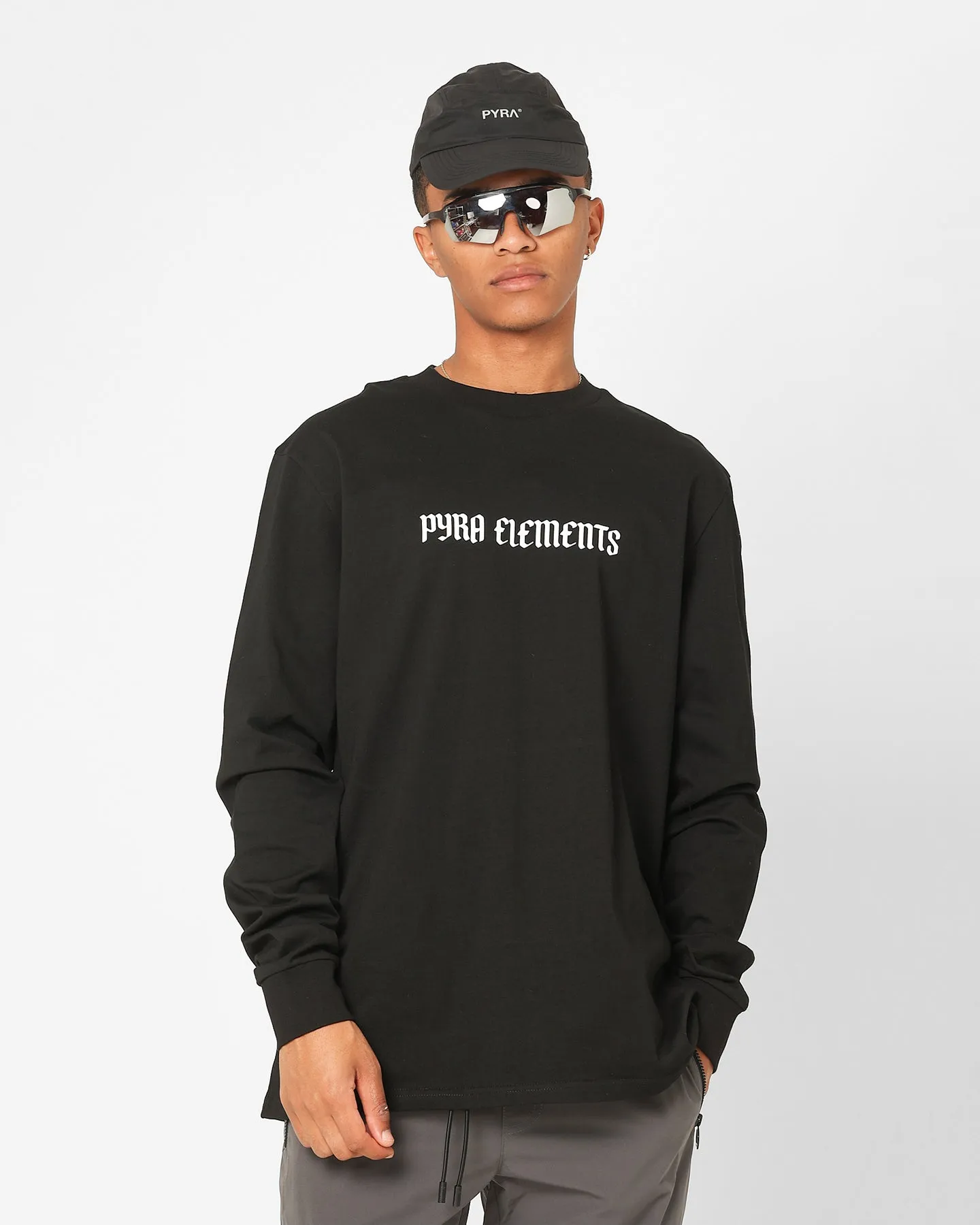 Pyra Rugged Long Sleeve T-Shirt Black/White