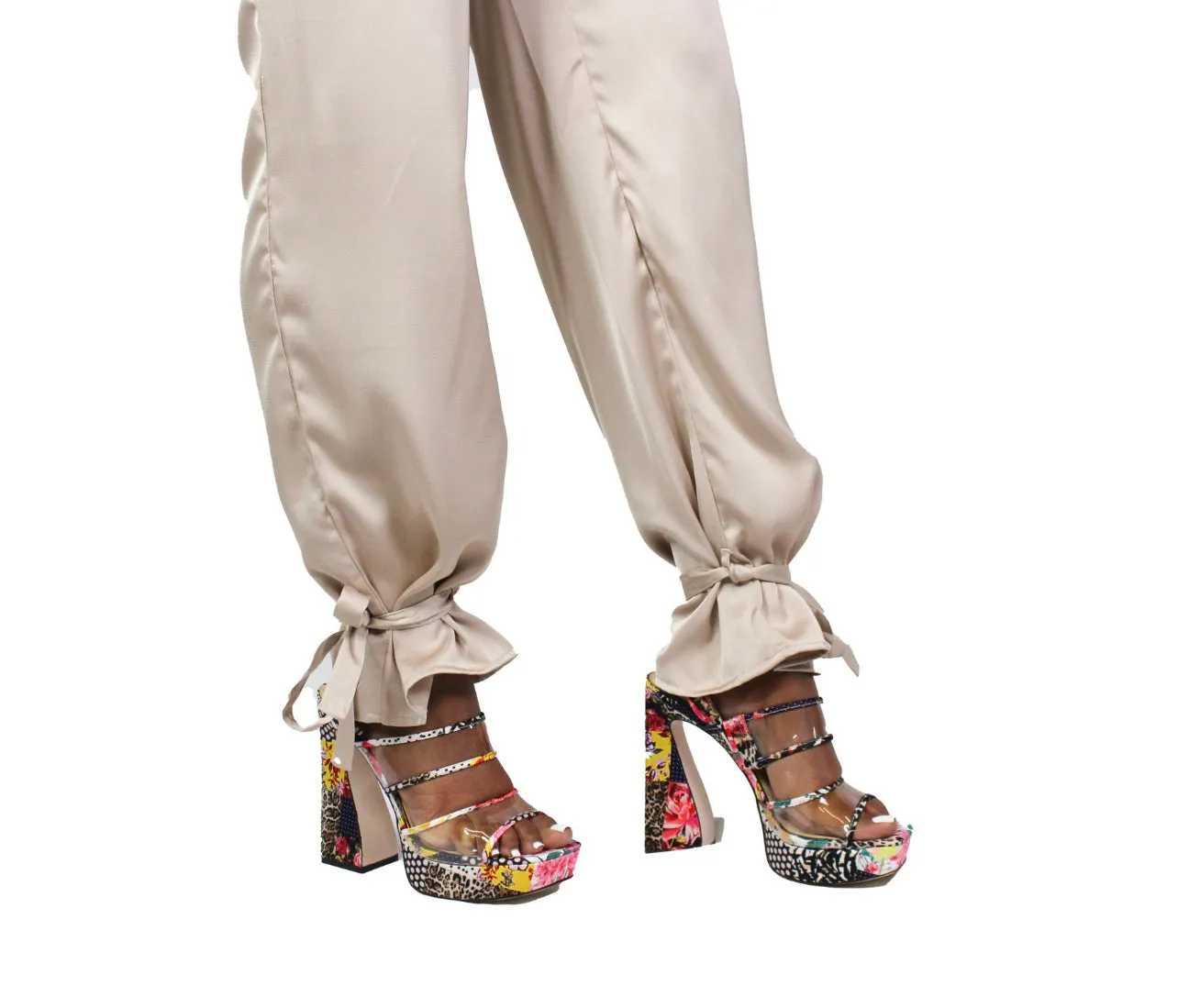 “Ready or Knot” Ankle Tie Pants